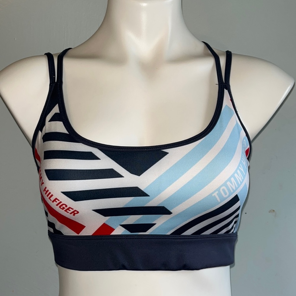 NWOT Tommy Hilfiger sports bra